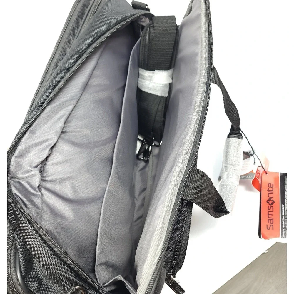 Samsonite Checkpoint Friendly Computer Soft Brief Case 17.3